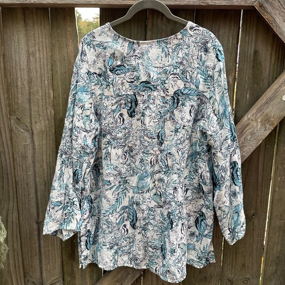Tahari 100% Linen Plus Size Boho Floral Bird Print Button Front Tunic Blouse - Picture 8 of 8
